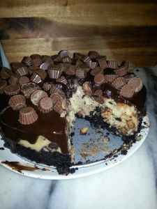Reese's Peanut Butter Cheesecake 3